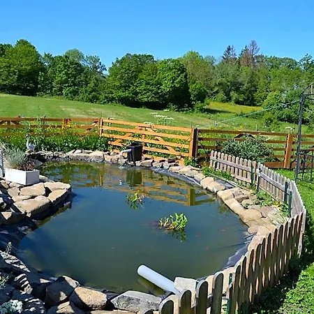 Bed & Breakfast Le Jardin Des Pierres Brunes Saint-Jean-des-Ollieres