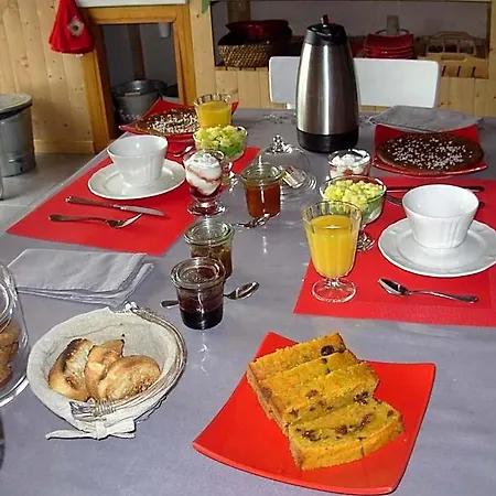 Le Jardin Des Pierres Brunes Bed & Breakfast Saint-Jean-des-Ollieres