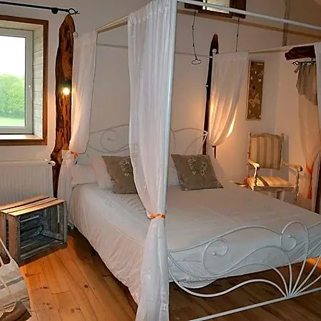 Bed & Breakfast Le Jardin Des Pierres Brunes Saint-Jean-des-Ollieres
