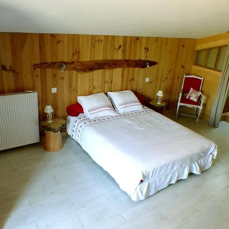 Bed & Breakfast Le Jardin Des Pierres Brunes 3*