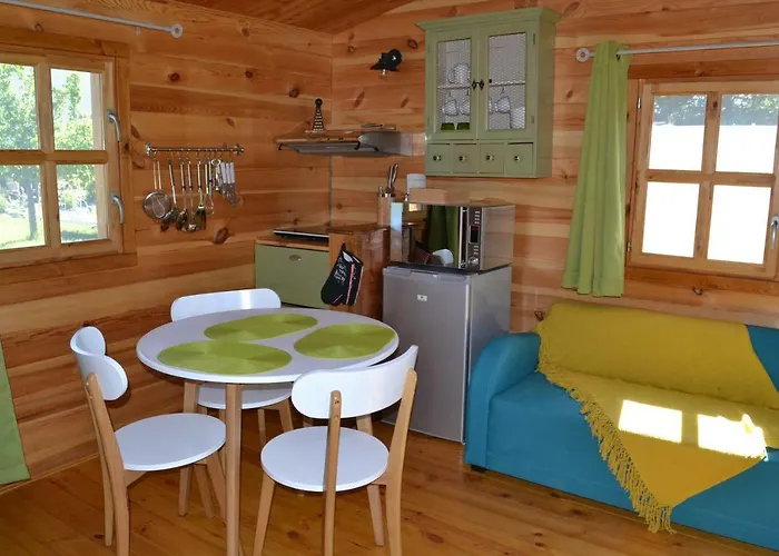 Le Jardin Des Pierres Brunes ベッド・アンド・ブレックファスト Saint-Jean-des-Ollières